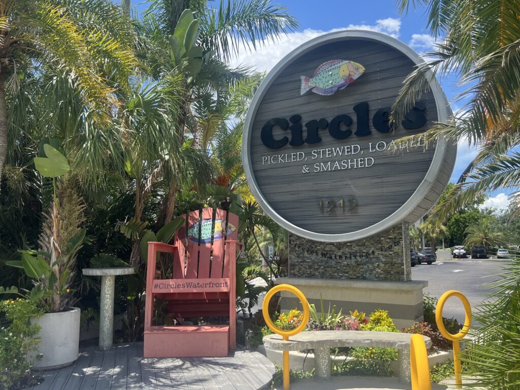 Circle water front apollo beach